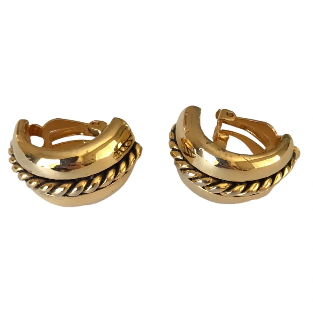 Vintage Gold Tone Chunky Scroll Clip On Earrings